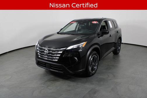 Super Black 2025 Nissan Rogue SV