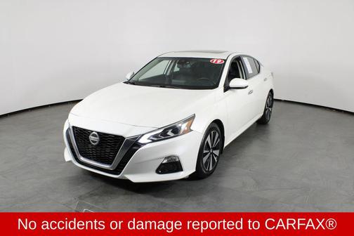 Pearl White Tricoat 2019 Nissan Altima 2.5 SL