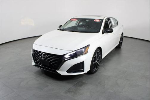 2024 Nissan Altima SR FWD