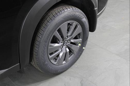 Super Black 2026 Nissan Pathfinder SV