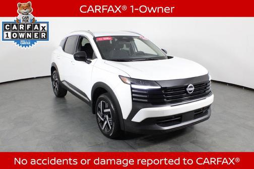 Aspen White Tricoat 2026 Nissan Kicks SV