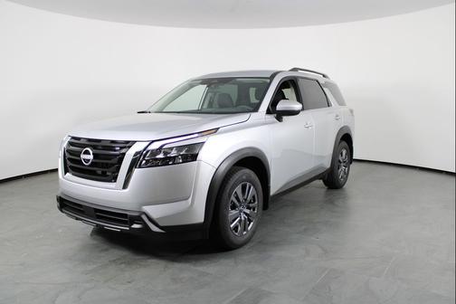 2025 Nissan Pathfinder SV FWD