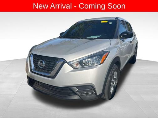 2020 Nissan Kicks S