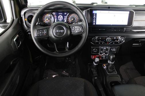 2026 Jeep Gladiator Mojave 4x4