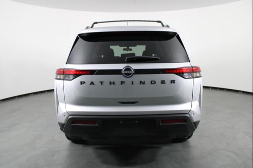 2025 Nissan Pathfinder SV FWD