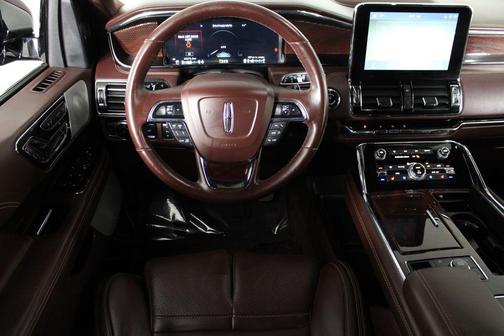 2021 Lincoln Navigator Black Label