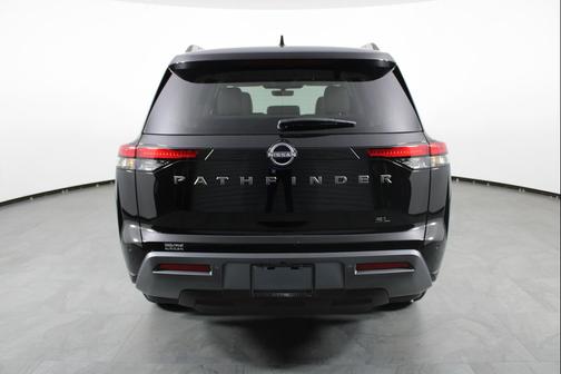 Super Black 2026 Nissan Pathfinder SL