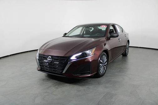 Garnet Pearl Metallic 2024 Nissan Altima 2.5 SV