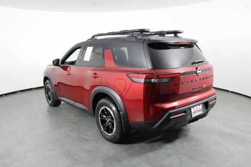 Scarlet Ember Tintcoat/Super Black 2024 Nissan Pathfinder Rock Creek 4WD