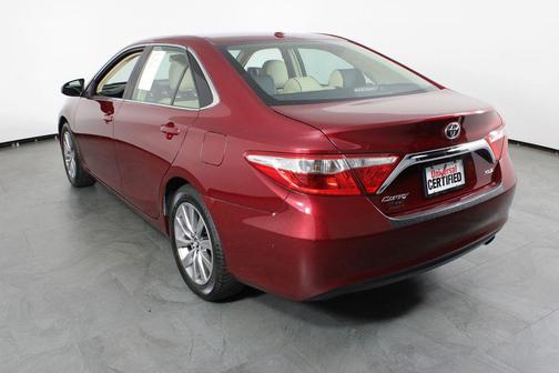 Ruby Flare Pearl 2017 Toyota Camry XLE