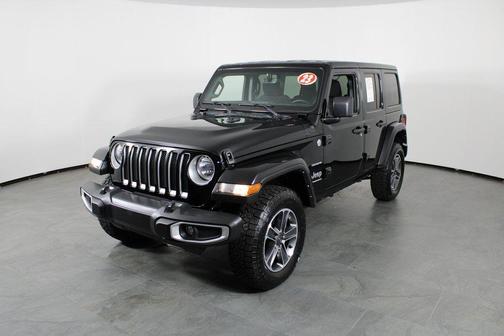 2023 Jeep Wrangler 4-Door Sahara 4x4