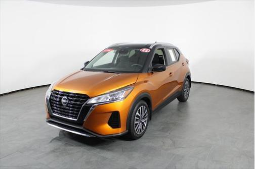 2022 Nissan Kicks SV