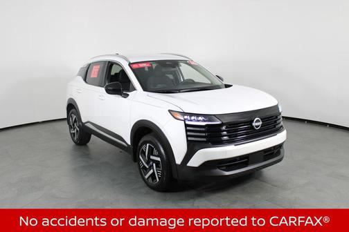 Aspen White Tricoat 2026 Nissan Kicks SV