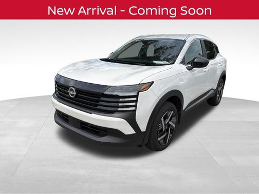 Aspen White Tricoat 2026 Nissan Kicks SV