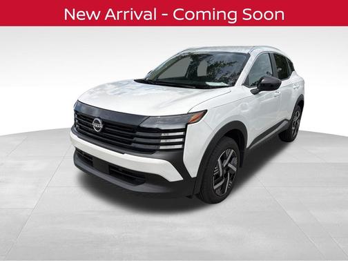 Aspen White Tricoat 2026 Nissan Kicks SV