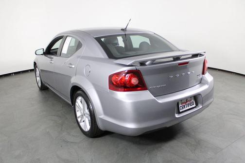 Billet Silver Metallic Clearcoat 2014 Dodge Avenger SE