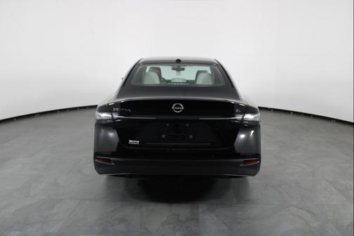 Super Black 2026 Nissan Sentra SL