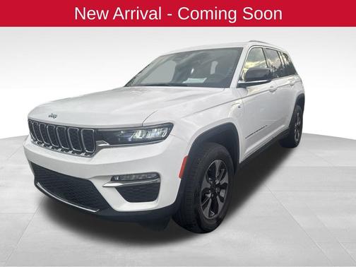 Bright White Clearcoat 2024 Jeep Grand Cherokee 4xe Base