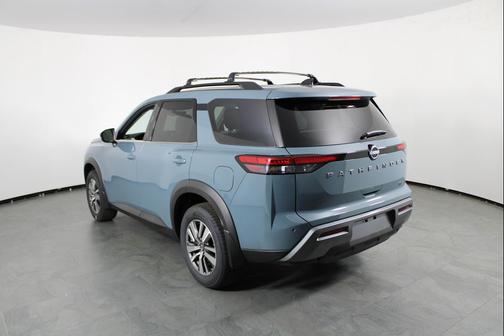 Baltic Teal 2026 Nissan Pathfinder SL