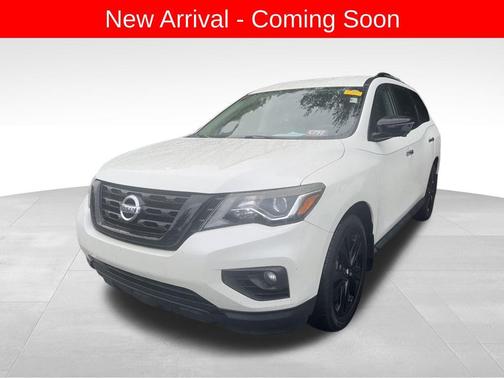 2018 Nissan Pathfinder SL