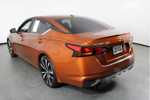 2021 Nissan Altima SR VC-Turbo FWD