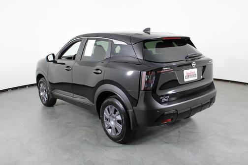 2025 Nissan Kicks S