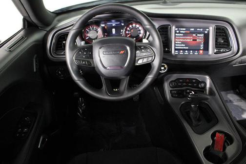 Pitch Black Clearcoat 2023 Dodge Challenger R/T