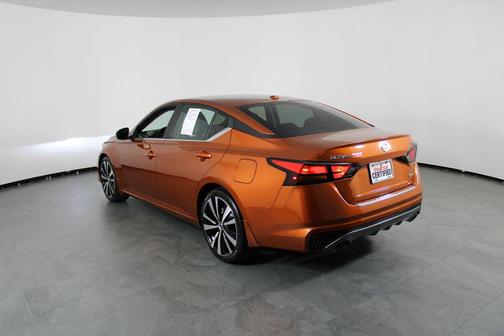 2021 Nissan Altima SR VC-Turbo FWD