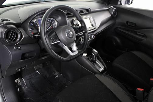 2019 Nissan Kicks S