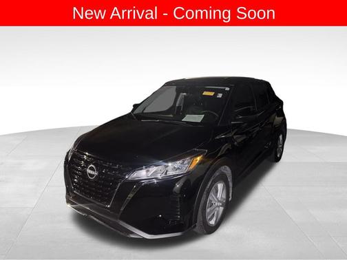 2023 Nissan Kicks S