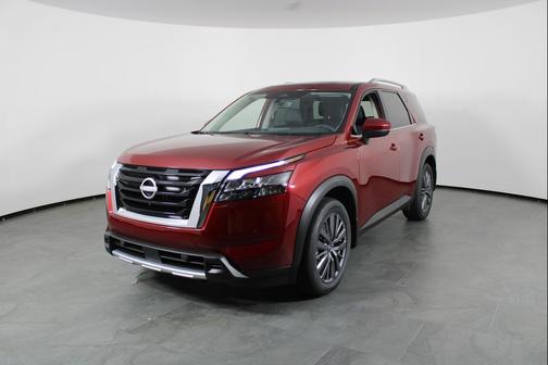 2025 Nissan Pathfinder SL FWD