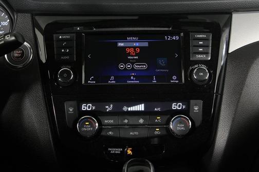 2020 Nissan Rogue Sport SV