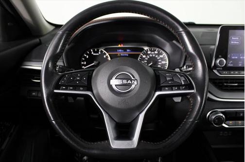 2023 Nissan Altima SR FWD
