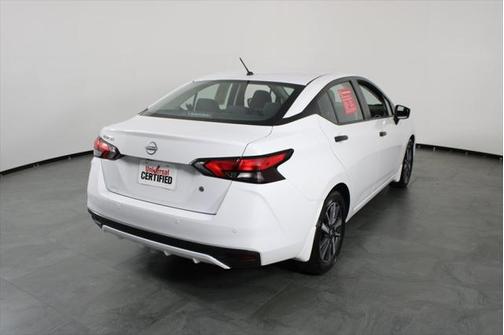 2024 Nissan Versa 1.6 S
