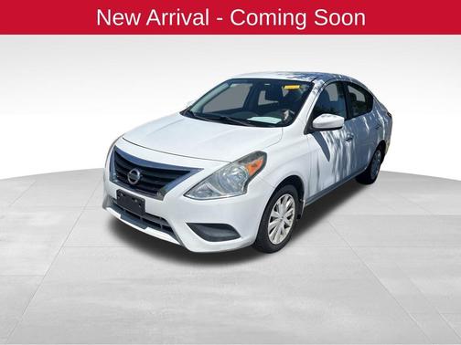 Fresh Powder 2015 Nissan Versa 1.6 SV
