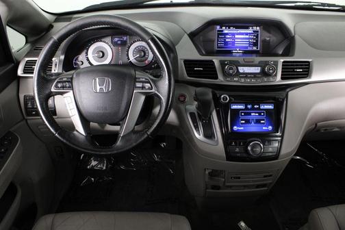 Lunar Silver Metallic 2016 Honda Odyssey EX-L