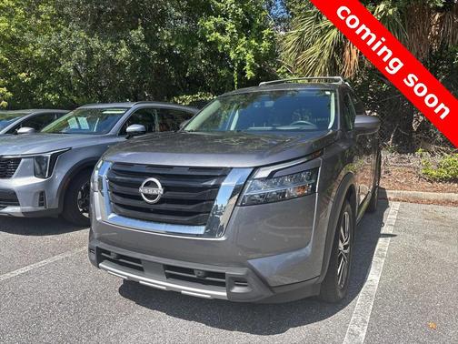 2024 Nissan Pathfinder Platinum FWD