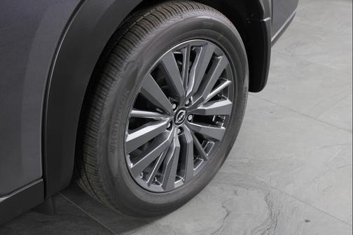2025 Nissan Pathfinder SL FWD