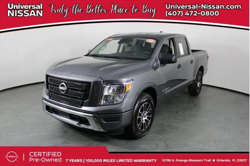 2023 Nissan Titan SV