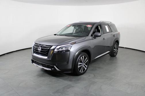 2023 Nissan Pathfinder Platinum 4WD