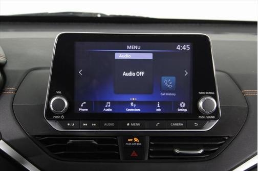 2021 Nissan Altima SR FWD
