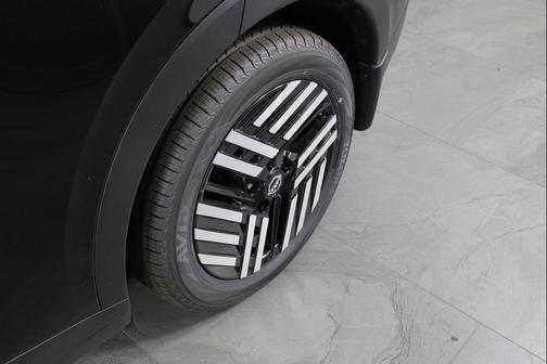 2026 Nissan Leaf SV+