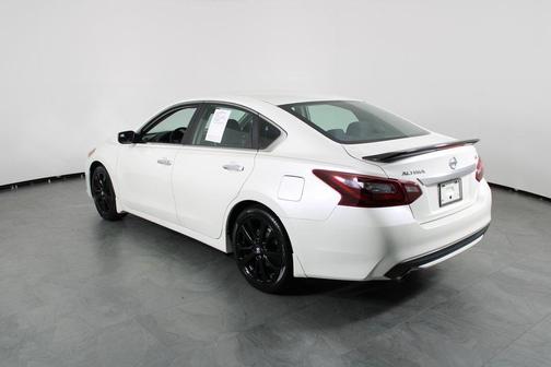 2017 Nissan Altima 2.5 SR