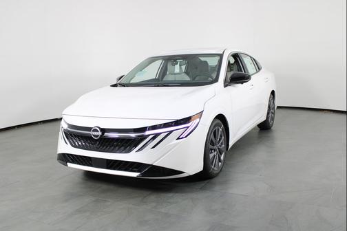 Aspen White Tricoat 2026 Nissan Sentra SL