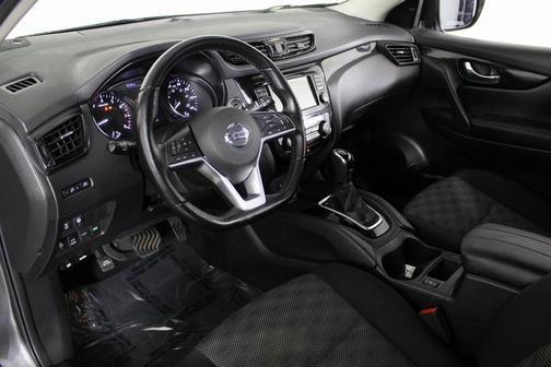 2021 Nissan Rogue Sport SV