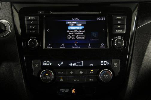 2021 Nissan Rogue Sport SV