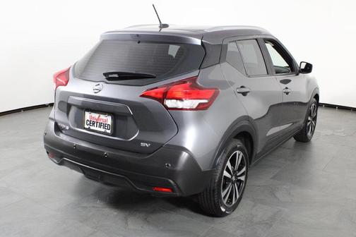 Gun Metallic 2020 Nissan Kicks SV