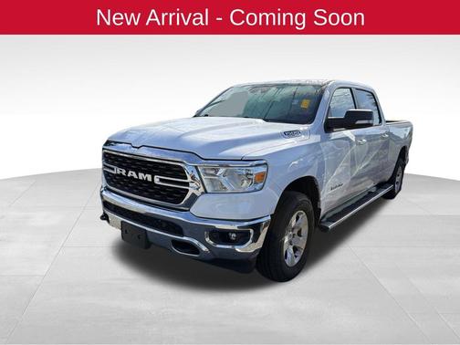 Bright White Clearcoat 2022 RAM 1500 Big Horn/Lone Star