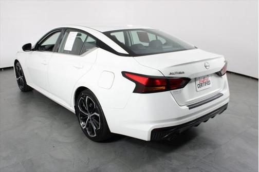 2023 Nissan Altima SR FWD