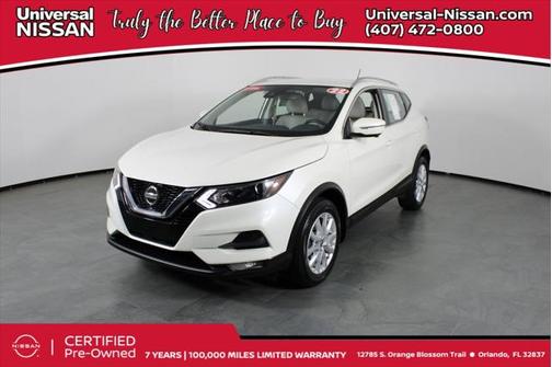 2022 Nissan Rogue Sport SV